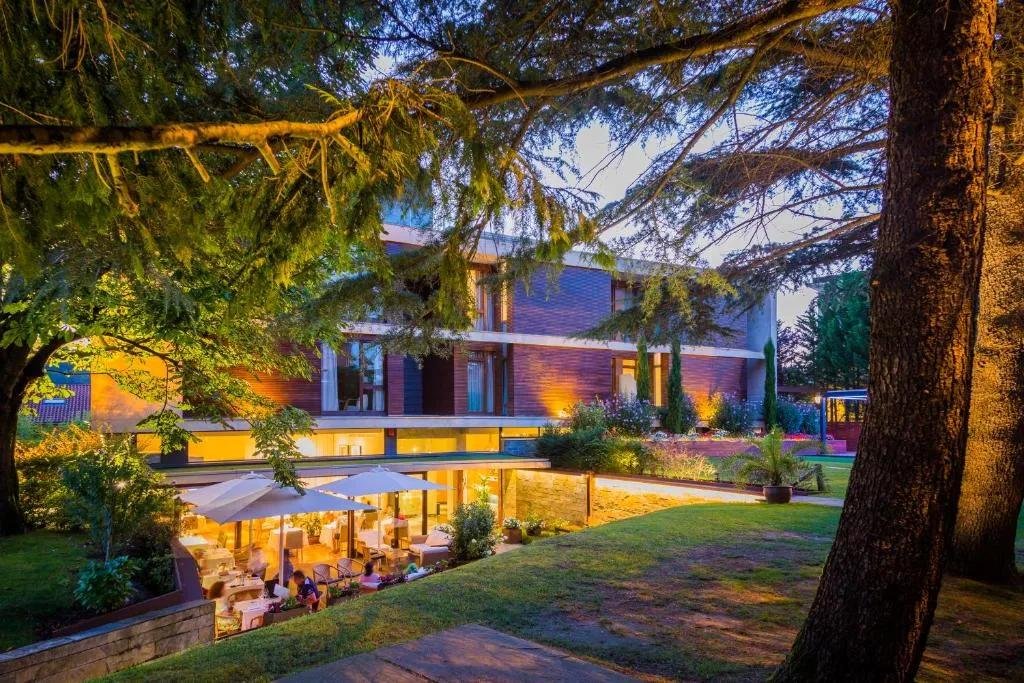 Eleanora hospitality destination